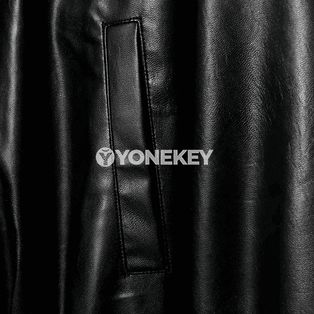 Aýal-gyzlar üçin gara vintage motosikl stilindäki jaket