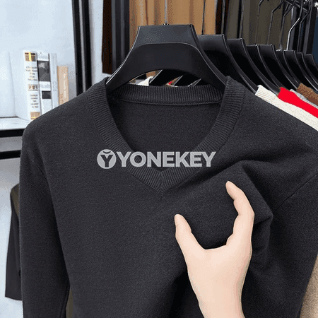 Erkekler üçin V boýunly ýyly trikotaž switer, işewür rahat stil