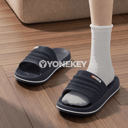 Erkekler üçin tomusky öý şypbyklary, ýeňil, taýýaksyz