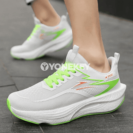 Erkekler üçin ýeňil sport krasowkalar, dem alýan mesh, 34-45 ölçeg