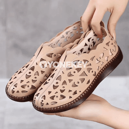 Aýal-gyzlar üçin ýasy sandal: ýeňil, süýnmeýän, gije garşy, açyk ön
