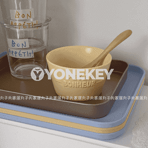 Aşhanada we öýde ulanylýan gaplar-gaçlar