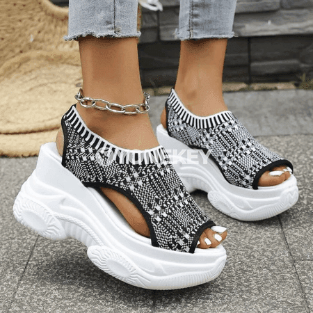 Zenanlar üçin platformaly ökjeli mesh sandallar