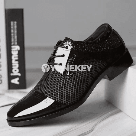Erkekler üçin klassik deri köwüşler, bagly, sypaýy stil