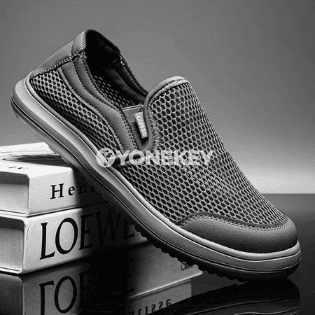 Erkekler üçin ýeňil dem alýan mesh köwüşler, gündelik rahat model