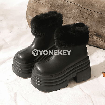 Aýallar üçin ýyly platformaly bilek ädikleri