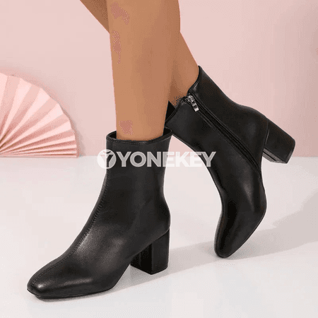Zenanlar üçin orta göwrümli gyş-ýasyk ökjelik boots