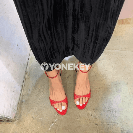 Zenanlar üçin açyk uçly inçe ökjeli buckle sandals