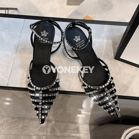 Gara rhinestone inçe ökjelı aýal sandal — tomusky partiýa modeli
