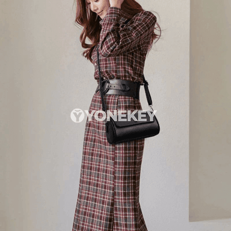 Zenanlar üçin kiçi crossbody sumka — silindr görnüşli, sade stil