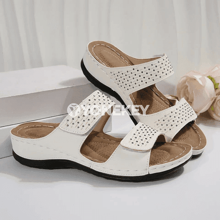 Zenanlar üçin tomuslyk platformaly rahat şypbyk sandal
