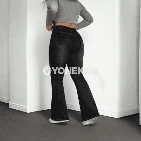 Zenanlar üçin ýokary belli, giň balakly denim jinsylar