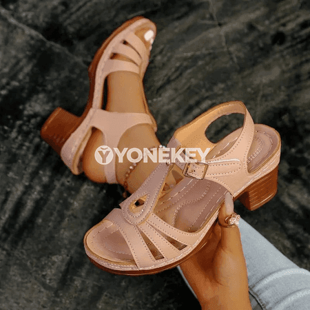 Zenanlar üçin tomusky ökjeli sandaletler, açyk burnly ýeňil stil