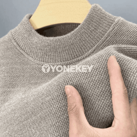 Erkekler üçin ýyly fleesli switer, ýarym boýunly, güýz gyş üçin