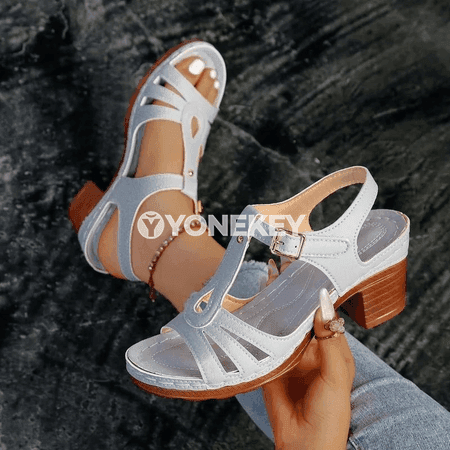Zenanlar üçin tomusky ökjeli sandaletler, açyk burnly ýeňil stil