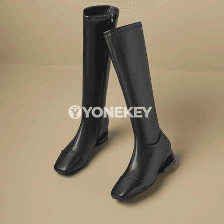 Zenanlar üçin ýokary bogunly gyş ädikleri, ýyly içlikli