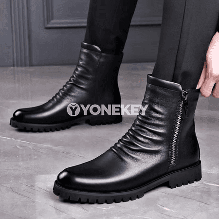Erkekler üçin ýokary boýunly deri ädikler, gyşlaýyn ýyly model