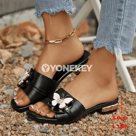 Aýal-gyzlar üçin tomusky giň ýüzli dabany pes moda şypbyklar
