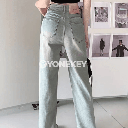 Aýal-gyzlar üçin giň balakly retro jeans, beýik we ýeňil stil