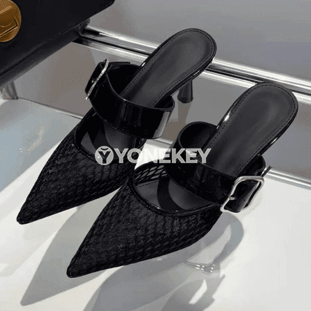 Zenanlar üçin ýylpyldak mesh topukly sandallar, inçe ökçeli