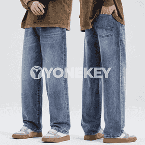 Erkekler üçin niýetlenen owadan, moda jynsy.