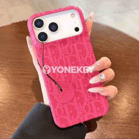Dior markaly gyzlar üçin iPhone telefonuň daşlary