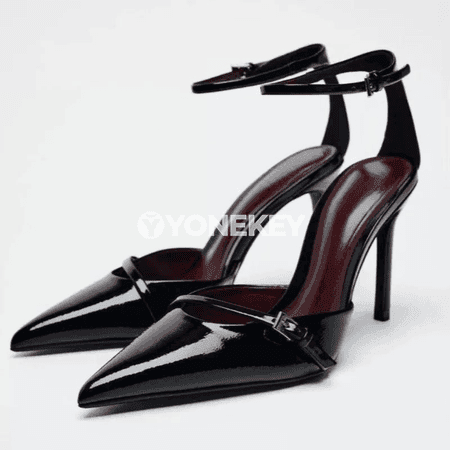 Açyk burnakly ýokary ökjeli aýal sandal, metal tokaly