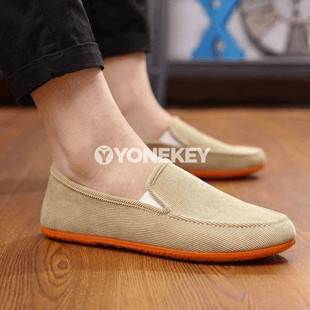 Erkekler üçin ýeňil, rahat slip-on krossowka aýakgaplar
