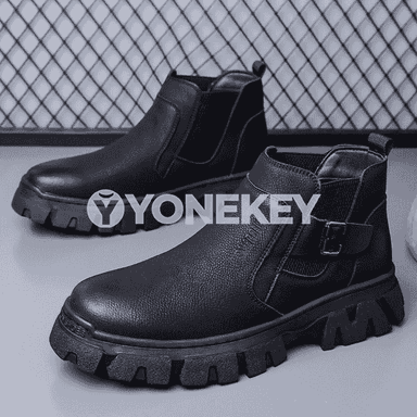 Erkekler üçin niýetlenen gyş paslynda geýilýän, suw geçirmeýän aýakgaplar.