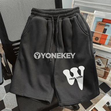 Erkekler üçin giň biçimli sport şortik, M-8XL