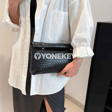 Zenanlar üçin uly kuwwatly örme nagyşly clutch sumka