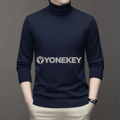 Erkekler üçin ýyly turtlenek trikotaž sviter, dar kesim