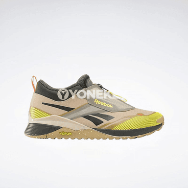 Oglanlar üçin niýetlenen örän owadan Reebok sport krasowka