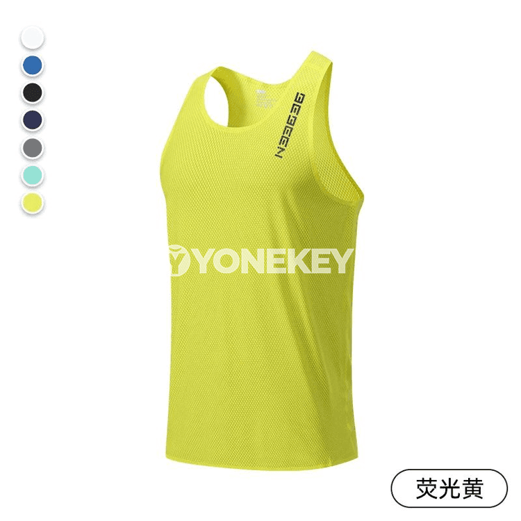 Erkekler üçin sport tank-top — ylgaw, fitnes we türgenleşik üçin ýeňil maýka