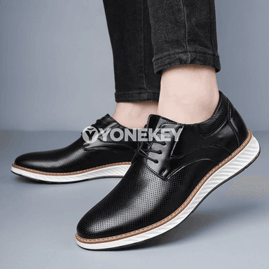 Erkekler üçin pu köwüşli klassik oxfords — ýaz güýz üçin