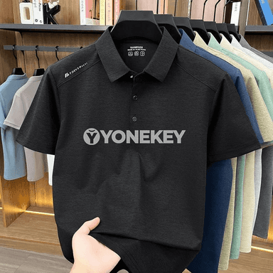 Erkekler üçin ýeňil, dem alýan polo köýnek — tomuslyk gündelik stil