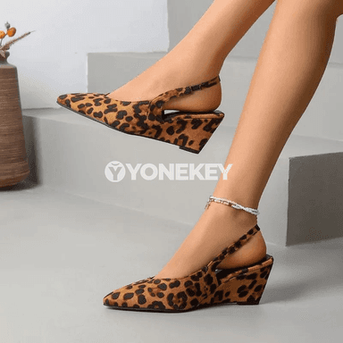 Zenanlar üçin leopar çaply elegan ýokary ökjeli sandallar