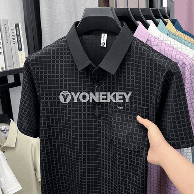 Erkekler üçin ýeňil dem alýan ýazky polo köýnek, giň saýlawly