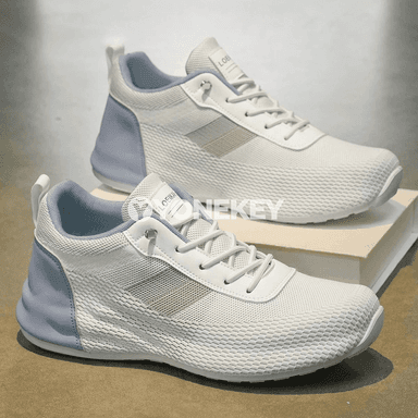 Erkekler üçin şäher stilindäki sport krossowkalary, rahat we moda