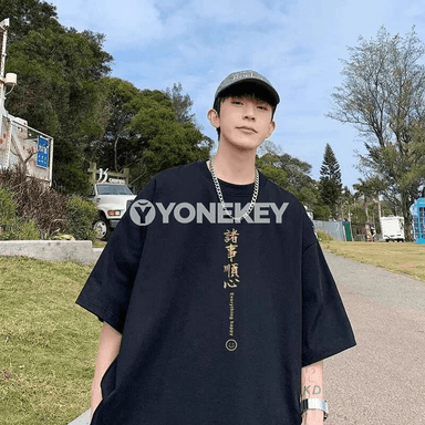 Erkekler üçin Hong Kong görnüşli çaply giň futbolka, M-8XL
