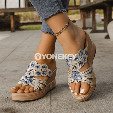 Zenanlar üçin ýyladyşly rhinestone bezegli tomus sandallary