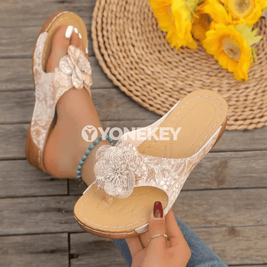 Zenanlar üçin ýazky platformaly sandal-şypbyk, giň ululyklar