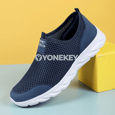 Erkekler üçin ýeňil sport köwüşleri, dem alýan gündelik slip-on