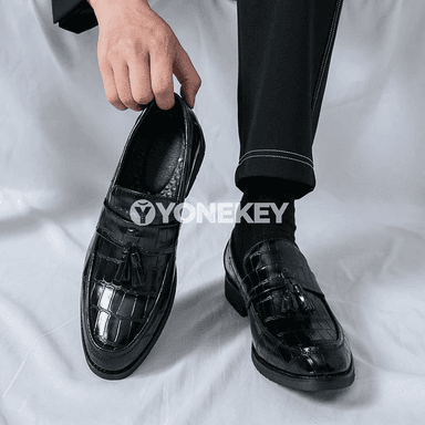 Erkekler üçin gündelik klassiki loafers, rahat we ýokary hilli aýakgaplar