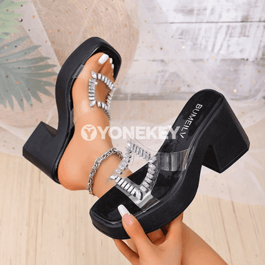 Aýallar üçin ýokary ökjeli açyk sandal, kvadrat burunly, bezegli