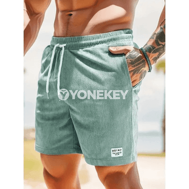 Erkekler üçin korduroý şortikler, ýaz-tomus üçin rahat model