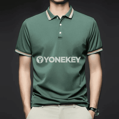 Erkekler üçin zolakly polo futbolka, ýeňil we dem alýan, tomuslyk