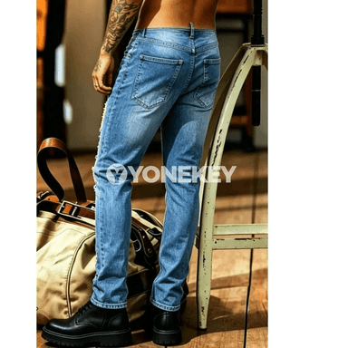 Erkekler üçin slim fit denim jinsiler, gündelik şäher stili