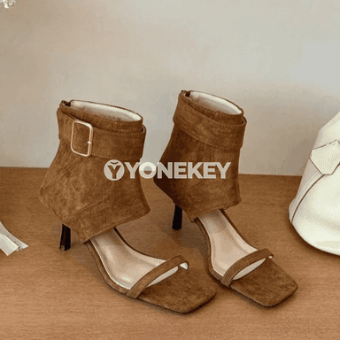 Zenanlar üçin retro açyk burun ýokary ökjelik sandallar