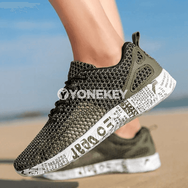 Erkekler üçin tomusky dem alýan mesh sport köwüşleri, ýeňil gündelik model